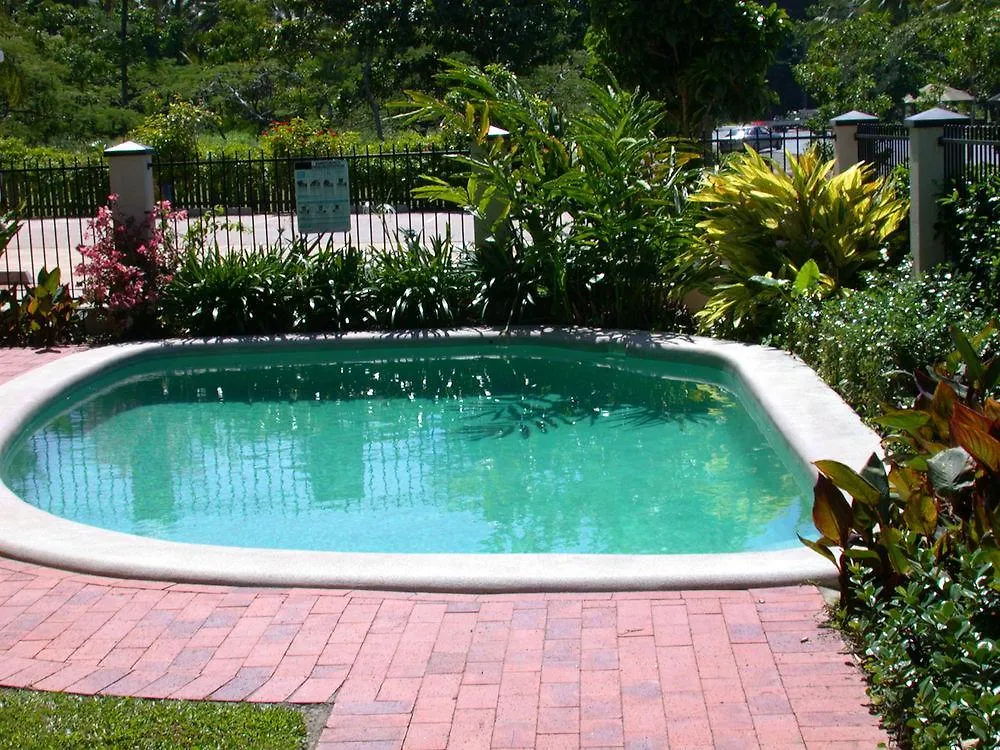 Mediterranean Beachfront Apartments Yorkeys Knob Australia