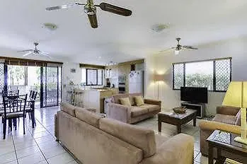 Mediterranean Beachfront Apartments Yorkeys Knob
