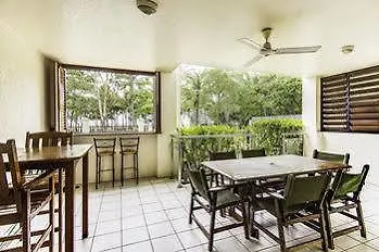 Mediterranean Beachfront Apartments Yorkeys Knob 0*,