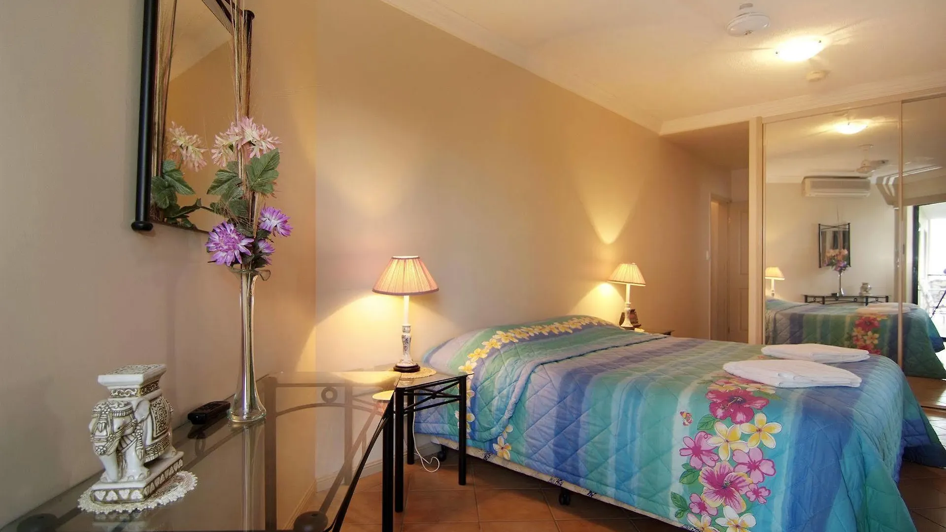 Mediterranean Beachfront Apartments Yorkeys Knob 0*,  Australia