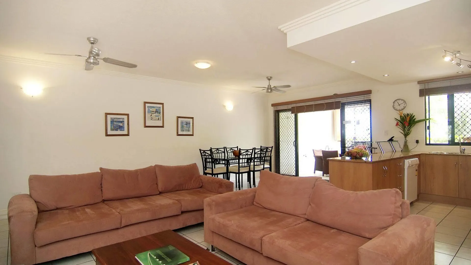 Mediterranean Beachfront Apartments Yorkeys Knob