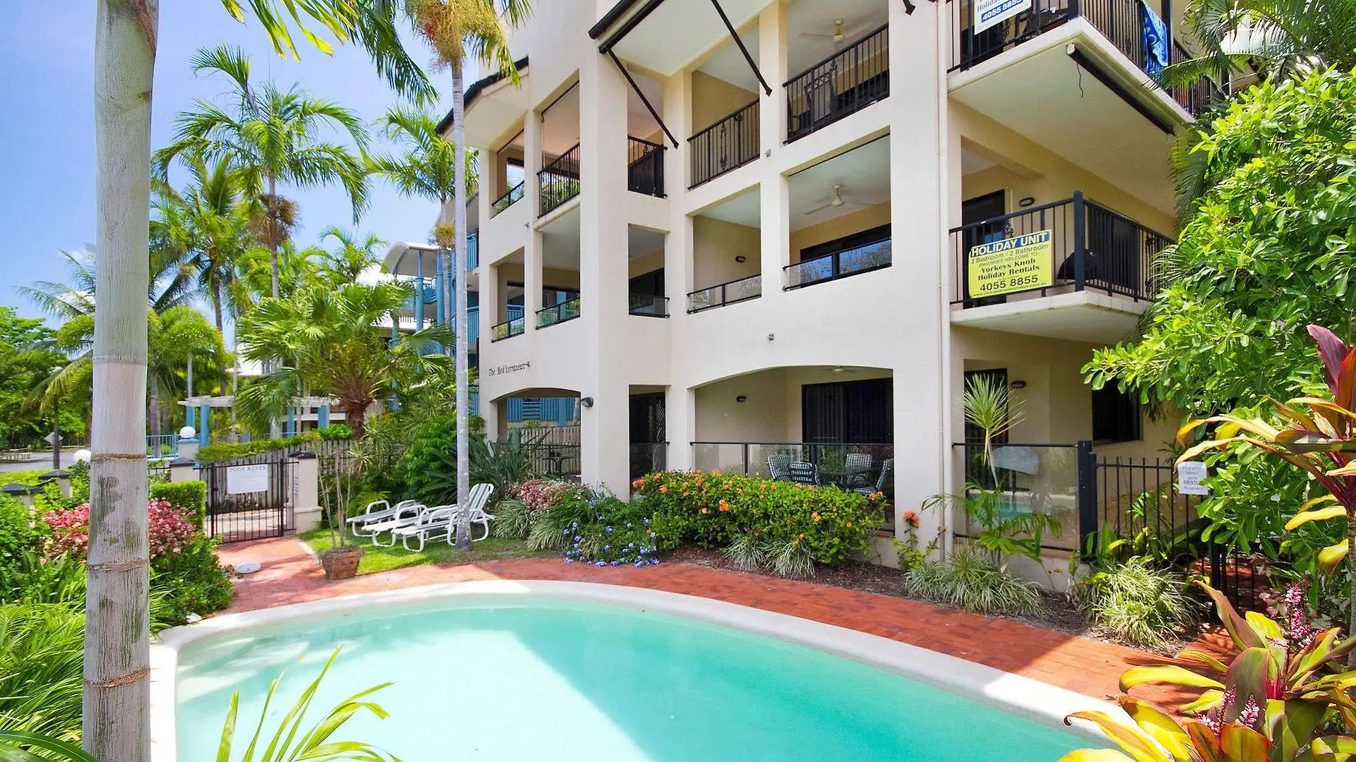 Mediterranean Beachfront Apartments Yorkeys Knob